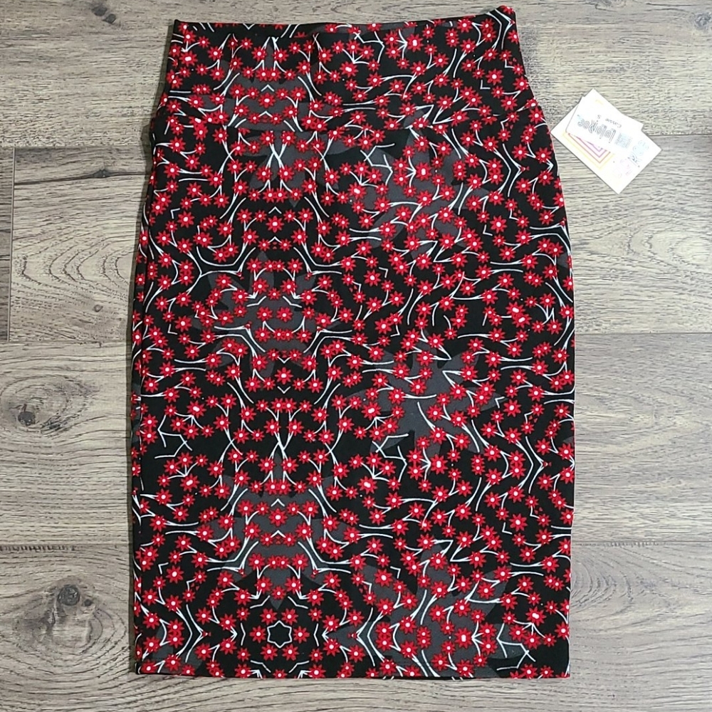 Black and Red Floral Print LuLaRoe Cassie Skirt